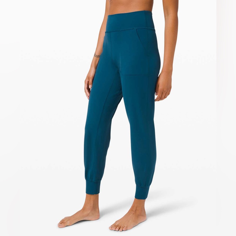 Lululemon Align Jogger 28"